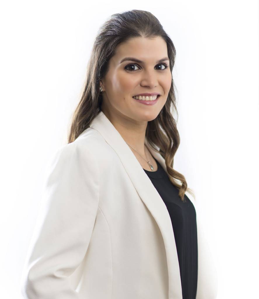 Abogados en Fusiones y Adquisiciones - Christie Arias